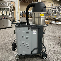 Nilfisk CFM VHT37 Vacuum Cleaner System image 2